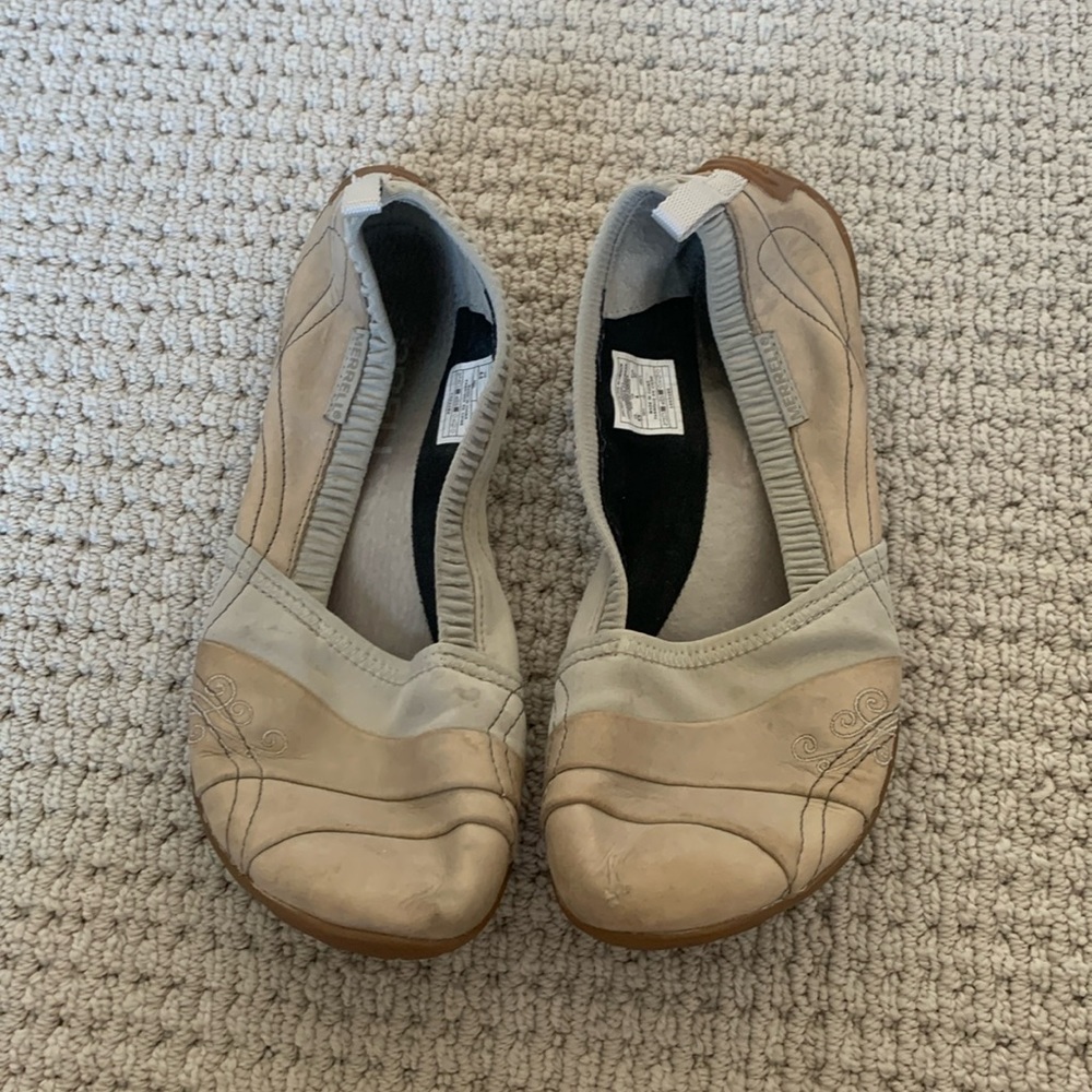 Woman’s flats
